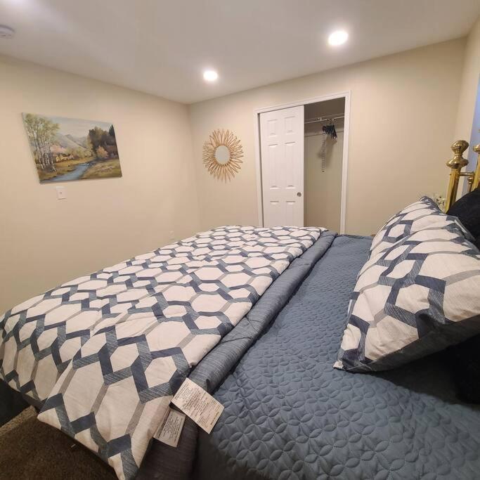 Entire Huge Basement! Fast Wifi! Private Entrance! Villa Солт Лейк Сити Екстериор снимка